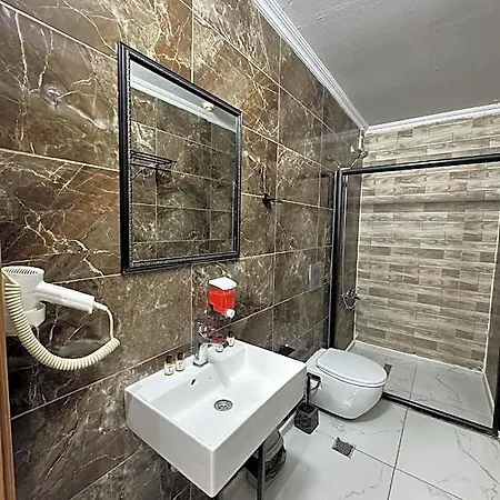Hotel Grand Kral As 3*